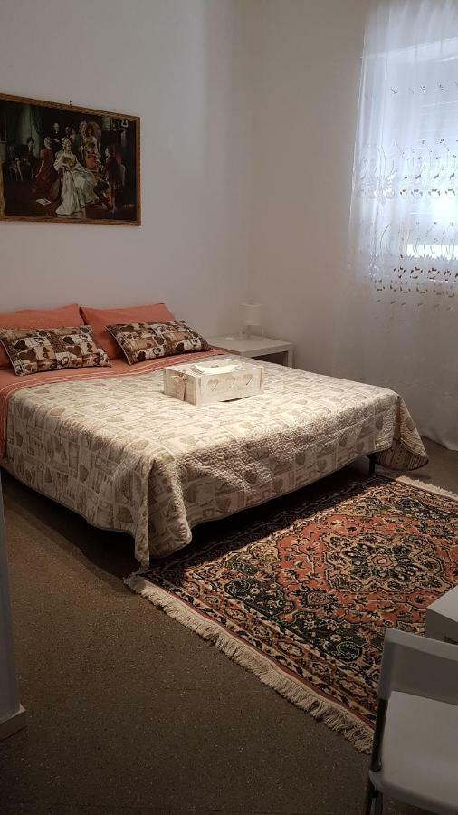 בארי B&B 1984 מראה חיצוני תמונה